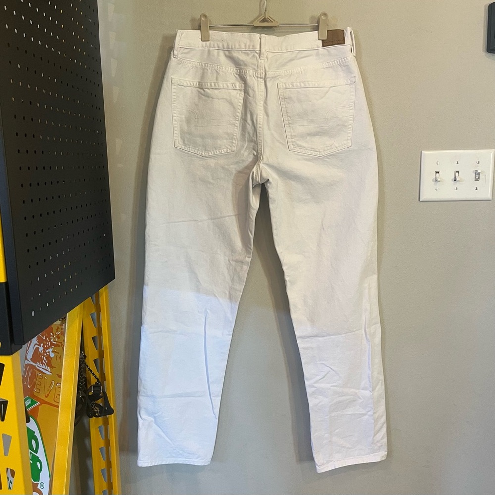 American Eagle Outfitters White '90s Straight Jeans Women’s Size 12 Long